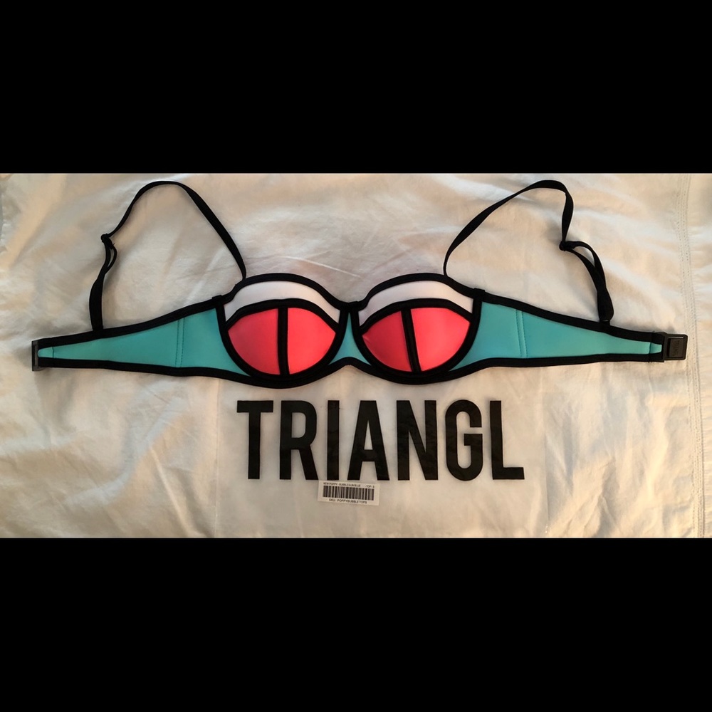NEW! Triangl Poppy Bubblegum Blue Swimsuit Top